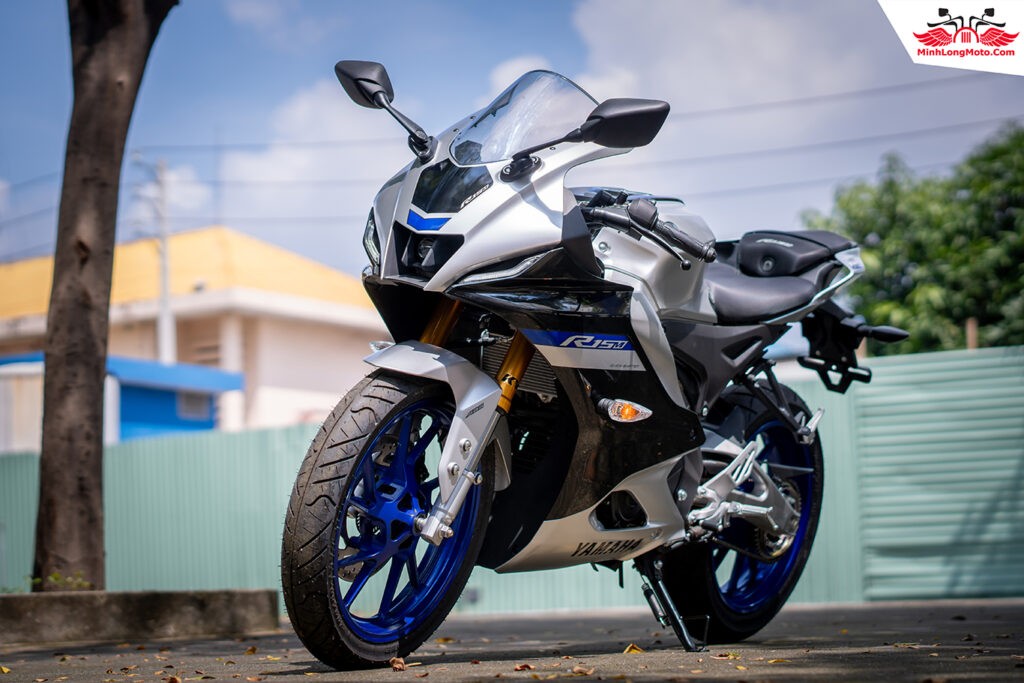 Phuộc trước R15