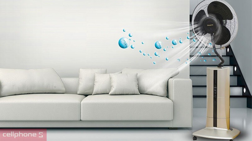 Quạt phun sương giá rẻ, làm mát hiệu quả trong ngày hè oi bức