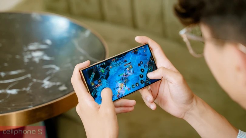 Test game trên điện thoại Samsung Galaxy S24 Ultra chính hãng