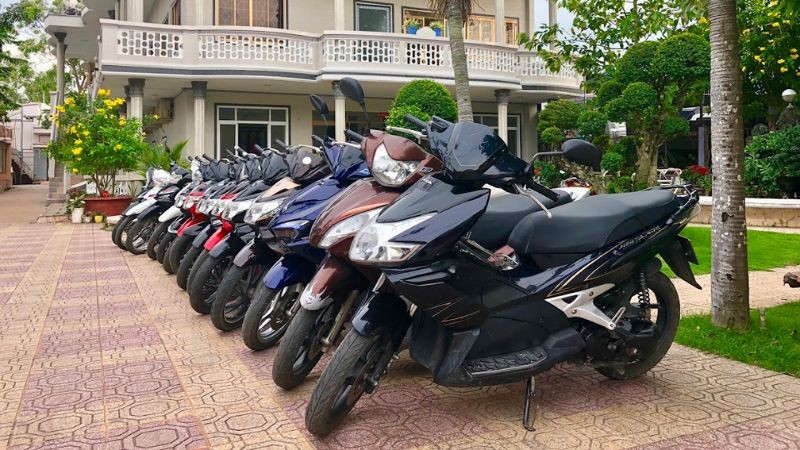 Anh Cần là địa chỉ cho Thuê xe máy ở Rạch Giá có mức giá phải chăng, hợp lý chỉ từ 100.000 VNĐ/ngày cùng chất lượng dịch vụ tốt và thủ tục nhanh chóng, thuận tiện cho các bạn gần xa có nhu cầu đi phượt