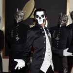 ban nhạc ghost tại lễ trao giải grammy năm 2016