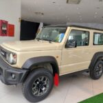 Suzuki Jimny thiết kế vuông vắn, nhỏ gọn
