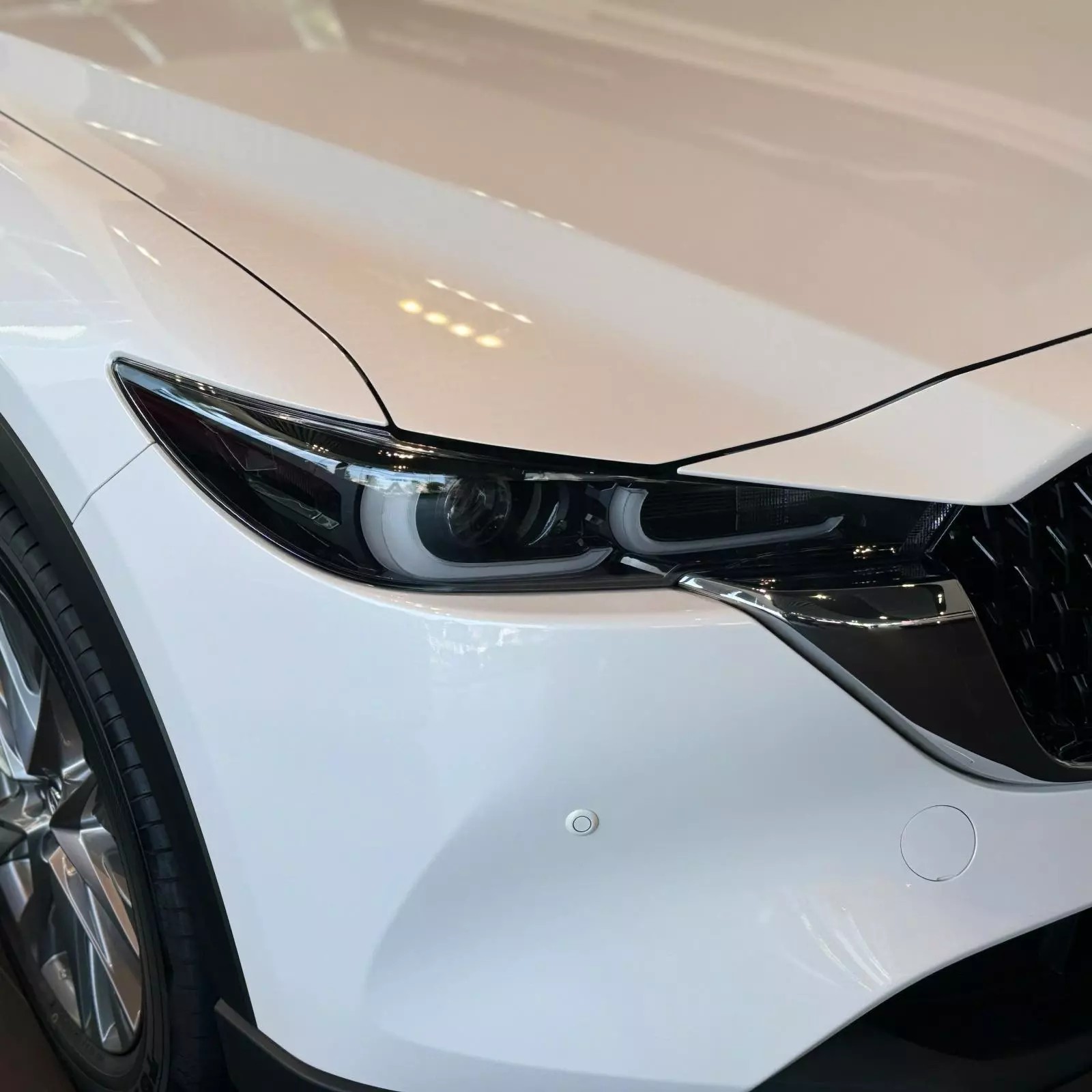 Đèn full LED Mazda CX-8